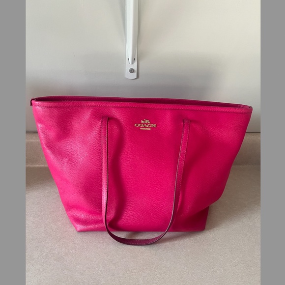 Coach City Zip Tote and Double Accordion Zip Wallet - Picture 5 of 11